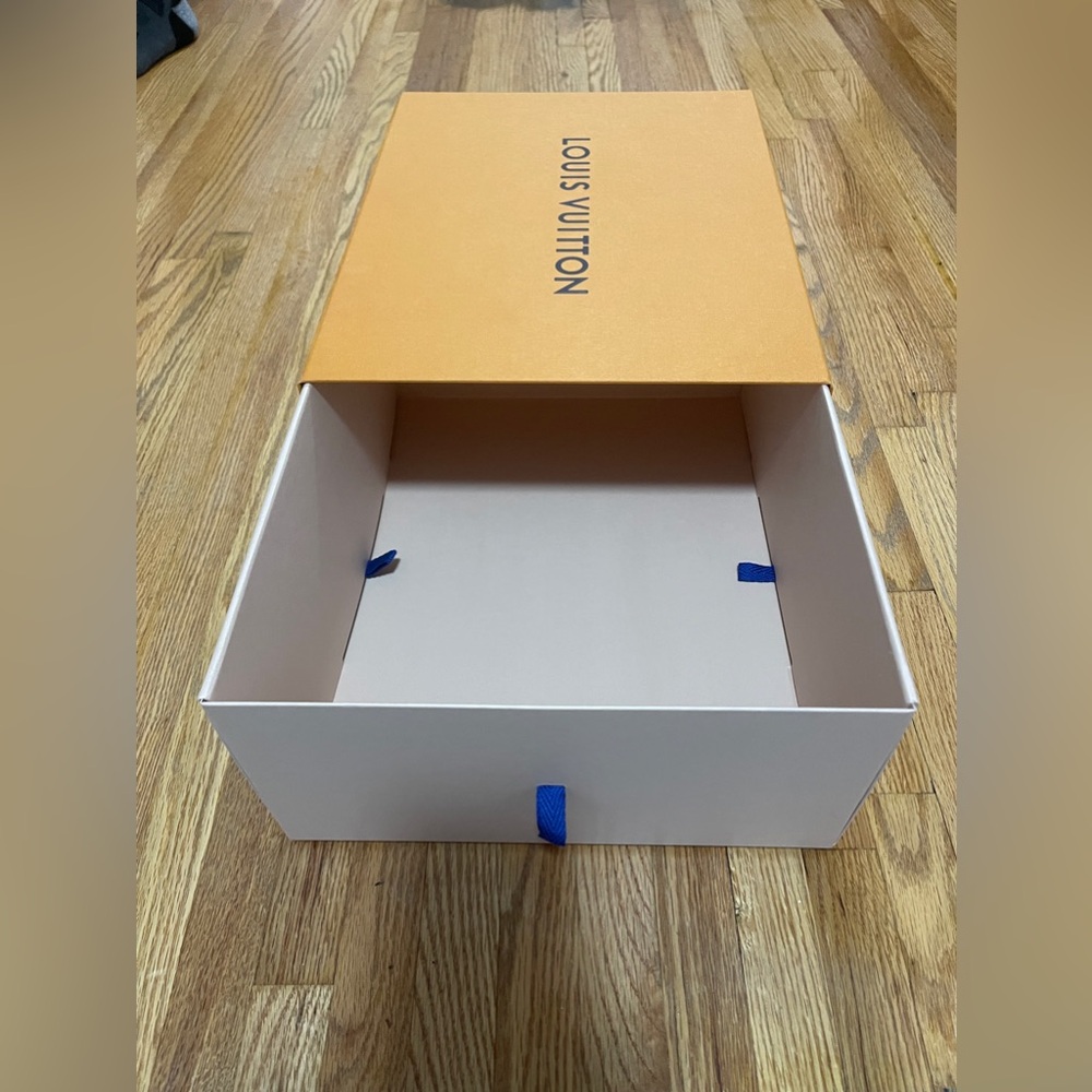 Louis Vuitton empty box